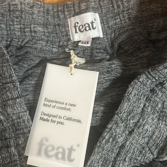**NEVER WORN. NEW WITH TAGS** Feat Jogger Pants - Picture 5 of 5